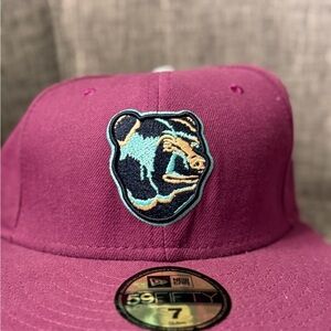 New Era Magenta Bear Patch 59FIFTY Fitted Cap Size 7